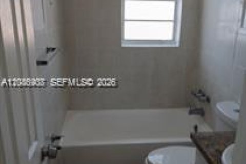 Copropriété à louer à Miami, Floride: 2 chambres № 2357602 - photo 5