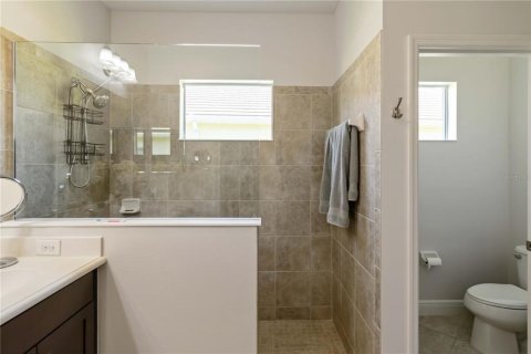 Купить виллу или дом в Венеция, Флорида 9 комнат, 140.38м2, № 1907703 - фото 27