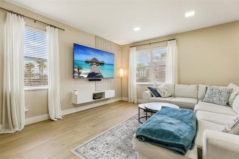 Villa ou maison à vendre à Orlando, Floride: 3 chambres, 204.66 m2 № 2149901 - photo 5