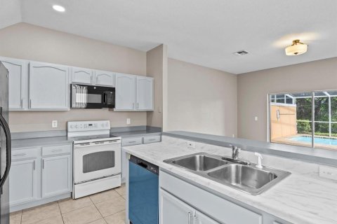 Adosado en venta en Clermont, Florida, 3 dormitorios, 139.63 m2 № 1855584 - foto 7