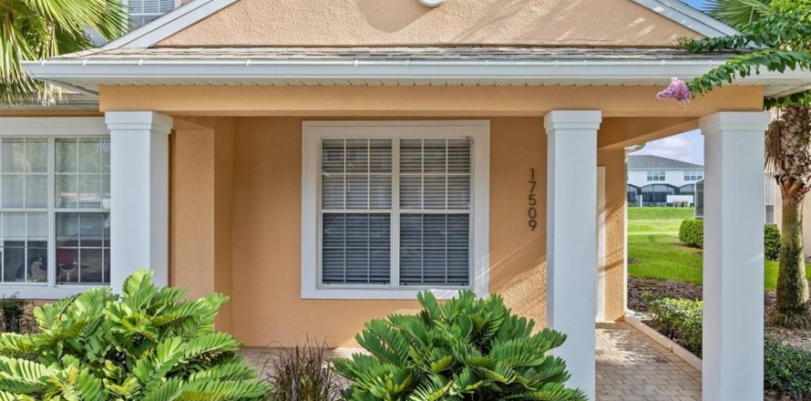 Adosado en Clermont, Florida 3 dormitorios, 139.63 m2 № 1855584