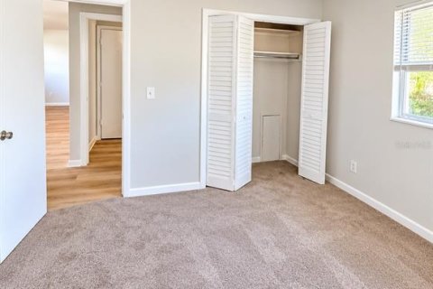 Villa ou maison à vendre à Largo, Floride: 3 chambres, 119.57 m2 № 2405210 - photo 6