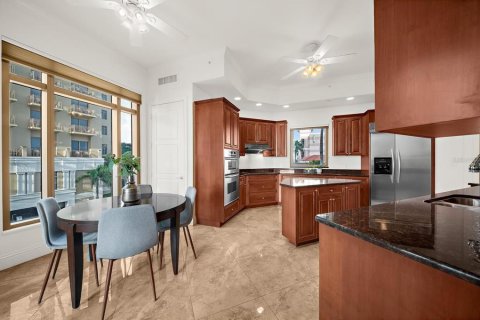 Copropriété à vendre à Clearwater, Floride: 3 chambres, 202.62 m2 № 2368705 - photo 19