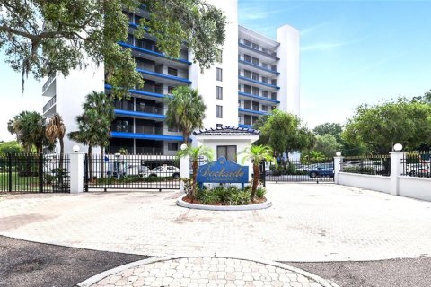 Condo in Tampa, Florida, 3 bedrooms  № 2141053 - photo 3