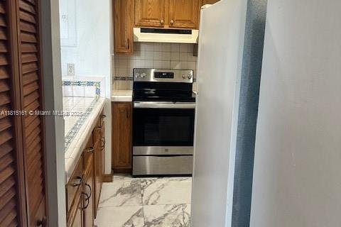 Condo in Miami, Florida, 3 bedrooms  № 1766919 - photo 15
