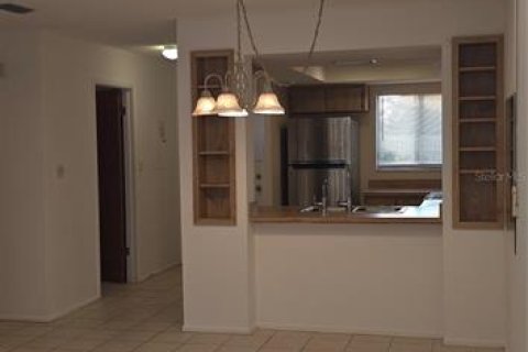 House in Holiday, Florida 2 bedrooms, 104.79 sq.m. № 1885691 - photo 27