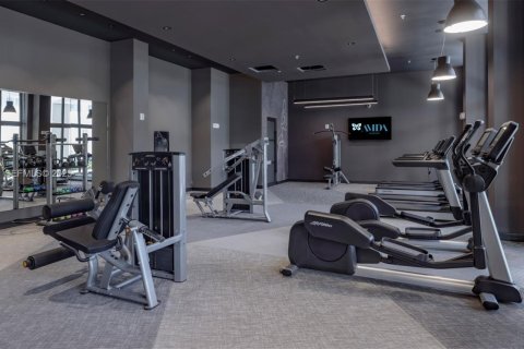 Apartamento en alquiler en Miami, Florida, 2 dormitorios, 91.69 m2 № 1992844 - foto 20