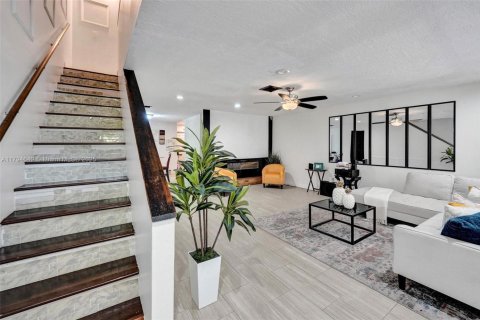 Купить таунхаус в Дирфилд-Бич, Флорида 2 спальни, 128.58м2, № 1936796 - фото 17