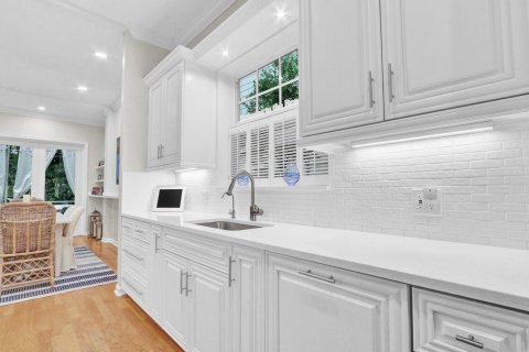 House in Jupiter, Florida 3 bedrooms, 222.41 sq.m. № 2344217 - photo 17