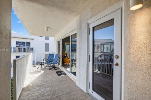 Купить кондоминиум в Хиллсборо-Бич, Флорида 2 спальни, 91.04м2, № 1996191 - фото 27