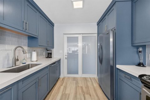 Купить кондоминиум в Хиллсборо-Бич, Флорида 2 спальни, 91.04м2, № 1996191 - фото 12