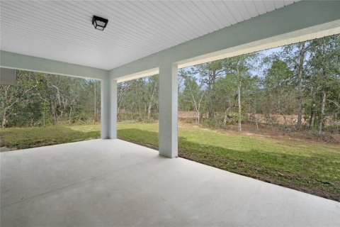 House in Citrus Springs, Florida 3 bedrooms, 149.29 sq.m. № 2157525 - photo 23