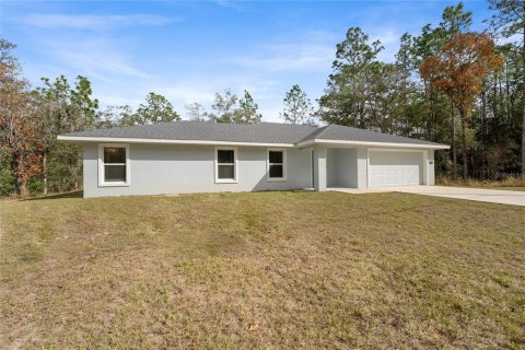 House in Citrus Springs, Florida 3 bedrooms, 149.29 sq.m. № 2157525 - photo 11