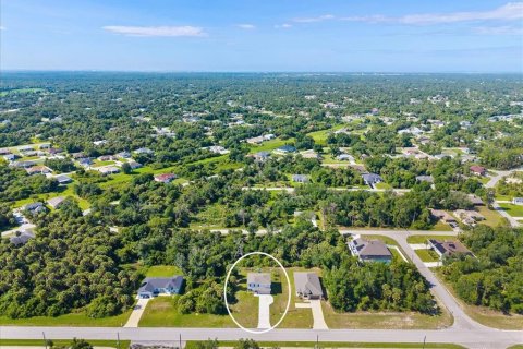 Villa ou maison à vendre à North Port, Floride: 4 chambres, 171.5 m2 № 2216472 - photo 2