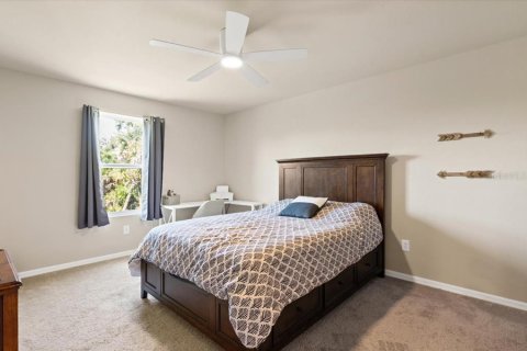 Villa ou maison à vendre à North Port, Floride: 4 chambres, 171.5 m2 № 2216472 - photo 12