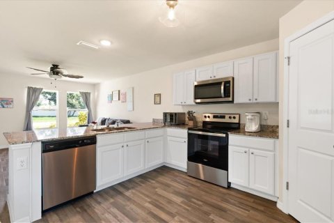 Villa ou maison à vendre à North Port, Floride: 4 chambres, 171.5 m2 № 2216472 - photo 10