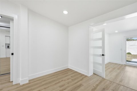 Casa en venta en Venice, Florida, 4 dormitorios, 170.94 m2 № 2316524 - foto 16