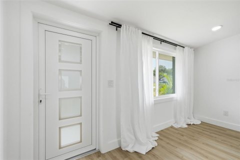 Casa en venta en Venice, Florida, 4 dormitorios, 170.94 m2 № 2316524 - foto 9