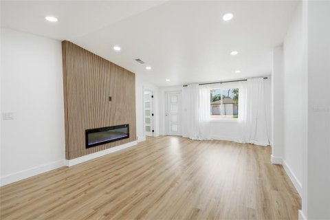 Casa en venta en Venice, Florida, 4 dormitorios, 170.94 m2 № 2316524 - foto 11