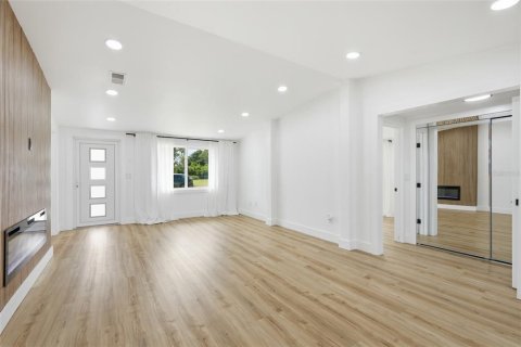 Casa en venta en Venice, Florida, 4 dormitorios, 170.94 m2 № 2316524 - foto 14