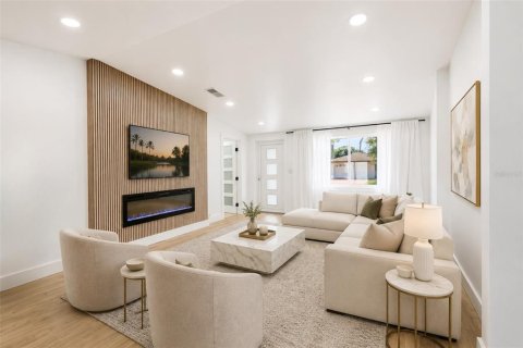Casa en venta en Venice, Florida, 4 dormitorios, 170.94 m2 № 2316524 - foto 10