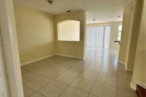 Touwnhouse à vendre à Doral, Floride: 4 chambres, 175.96 m2 № 1861849 - photo 19