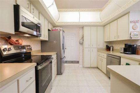 Casa en venta en Ocala, Florida, 3 dormitorios, 187.85 m2 № 1902483 - foto 14