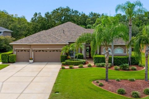 Casa en venta en New Port Richey, Florida, 3 dormitorios, 236.71 m2 № 1910760 - foto 1