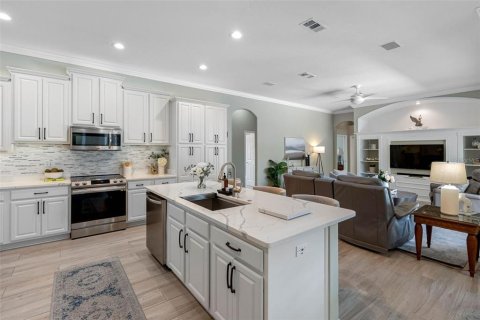 Casa en venta en New Port Richey, Florida, 3 dormitorios, 236.71 m2 № 1910760 - foto 12