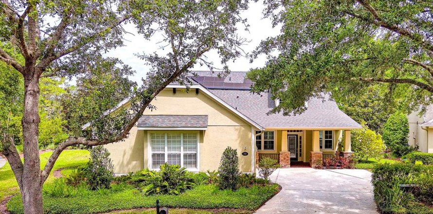 House in DeLand, Florida 4 bedrooms, 194.26 sq.m. № 1725230