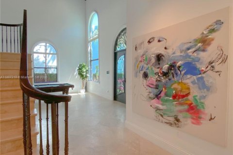 Casa en alquiler en Miami, Florida, 4 dormitorios, 389.35 m2 № 2031759 - foto 11