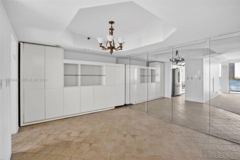 Снять в аренду кондоминиум в Авентура, Флорида 2 спальни, 155.8м2, № 2000409 - фото 9