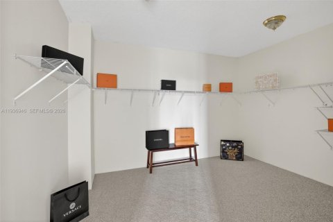 Снять в аренду кондоминиум в Авентура, Флорида 2 спальни, 155.8м2, № 2000409 - фото 26