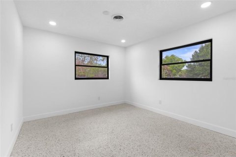 Villa ou maison à vendre à Orlando, Floride: 3 chambres, 144.93 m2 № 2215586 - photo 24