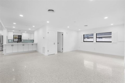 Villa ou maison à vendre à Orlando, Floride: 3 chambres, 144.93 m2 № 2215586 - photo 9