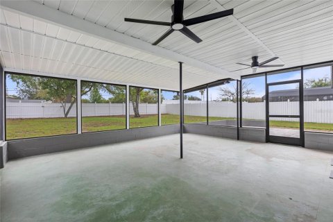 Villa ou maison à vendre à Orlando, Floride: 3 chambres, 144.93 m2 № 2215586 - photo 26