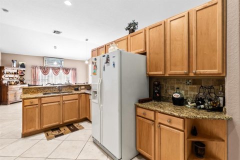 Villa ou maison à vendre à Port St. Lucie, Floride: 4 chambres, 191.84 m2 № 1922221 - photo 14