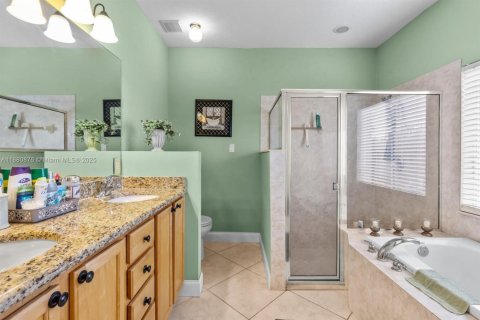 Villa ou maison à vendre à Port St. Lucie, Floride: 4 chambres, 191.84 m2 № 1922221 - photo 18