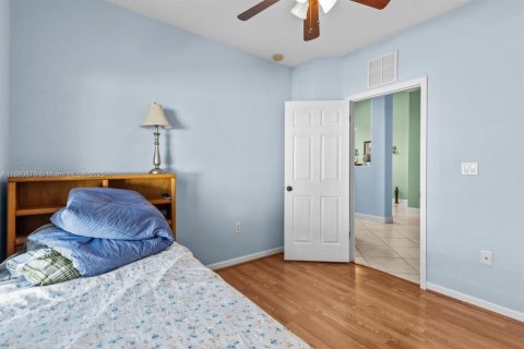 Villa ou maison à vendre à Port St. Lucie, Floride: 4 chambres, 191.84 m2 № 1922221 - photo 25