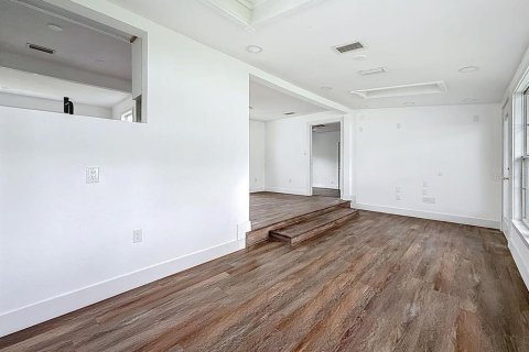 Casa en venta en Saint Petersburg, Florida, 3 dormitorios, 128.21 m2 № 1900827 - foto 19