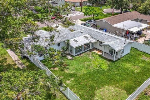 Casa en venta en Saint Petersburg, Florida, 3 dormitorios, 128.21 m2 № 1900827 - foto 6