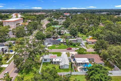 Casa en venta en Saint Petersburg, Florida, 3 dormitorios, 128.21 m2 № 1900827 - foto 8