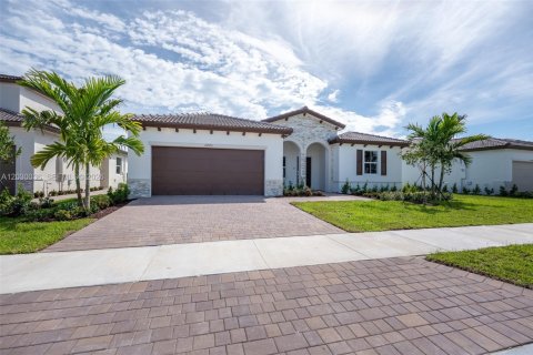 Villa ou maison à louer à Homestead, Floride: 4 chambres № 2168342 - photo 8