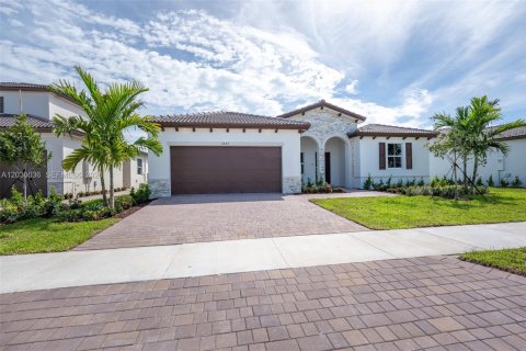 Villa ou maison à louer à Homestead, Floride: 4 chambres № 2168342 - photo 7