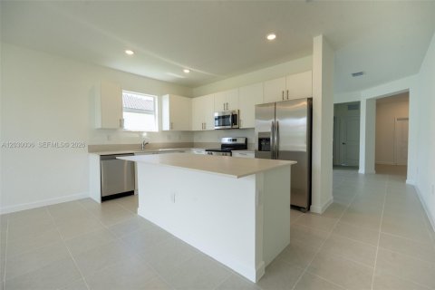 Villa ou maison à louer à Homestead, Floride: 4 chambres № 2168342 - photo 28