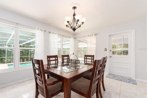 House in Dunedin, Florida 3 bedrooms, 134.15 sq.m. № 1876242 - photo 16
