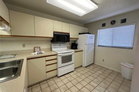 Condominio en alquiler en Sarasota, Florida, 2 dormitorios, 114.55 m2 № 1191165 - foto 3
