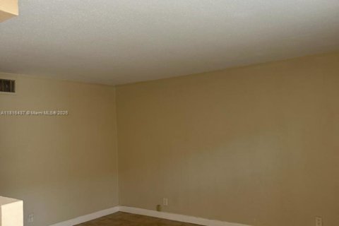 Copropriété à louer à Wilton Manors, Floride: 1 chambre, 55.46 m2 № 1770855 - photo 5