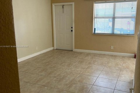 Copropriété à louer à Wilton Manors, Floride: 1 chambre, 55.46 m2 № 1770855 - photo 11