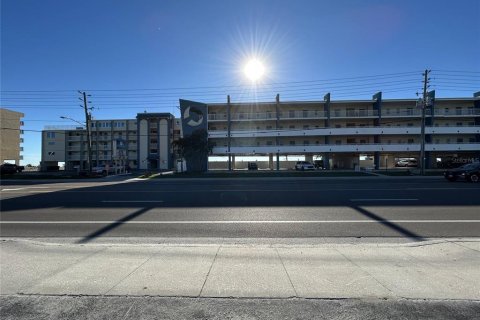 Terreno en venta en Madeira Beach, Florida № 2104282 - foto 4